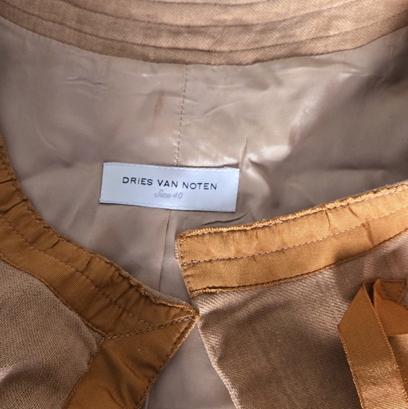 Jacket - Picture 4 of 5